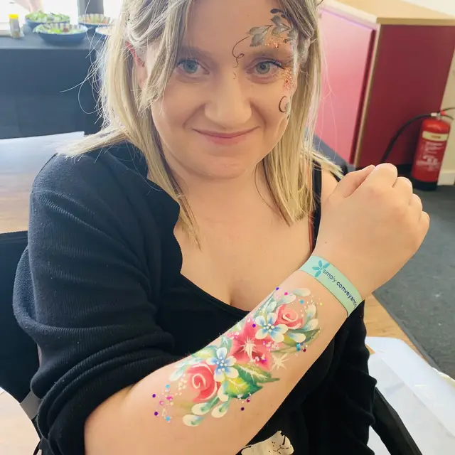 Adults & events — portfolio example by Mika Face Painting