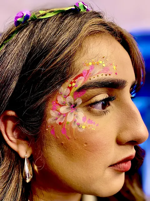 Adults & events — portfolio example by Mika Face Painting