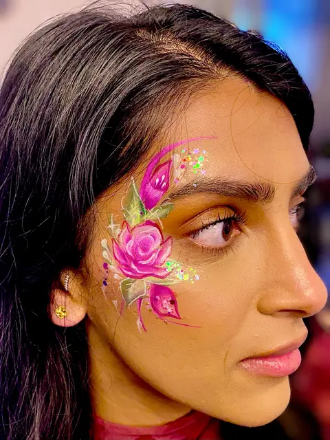 Adults & events — portfolio example by Mika Face Painting