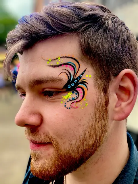 Adults & events — portfolio example by Mika Face Painting