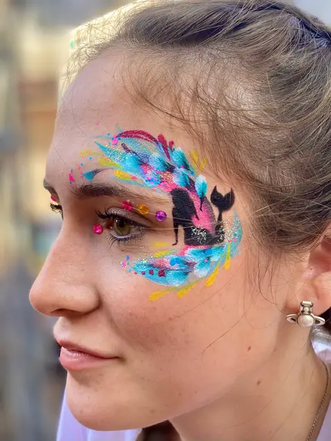 Adults & events — portfolio example by Mika Face Painting