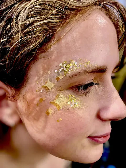 Adults & events — portfolio example by Mika Face Painting