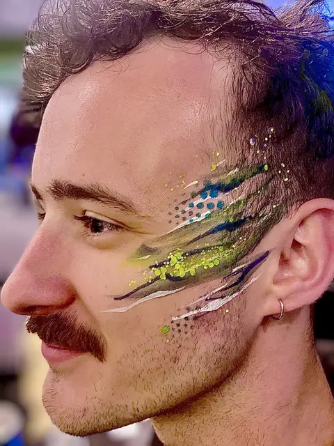 Adults & events — portfolio example by Mika Face Painting