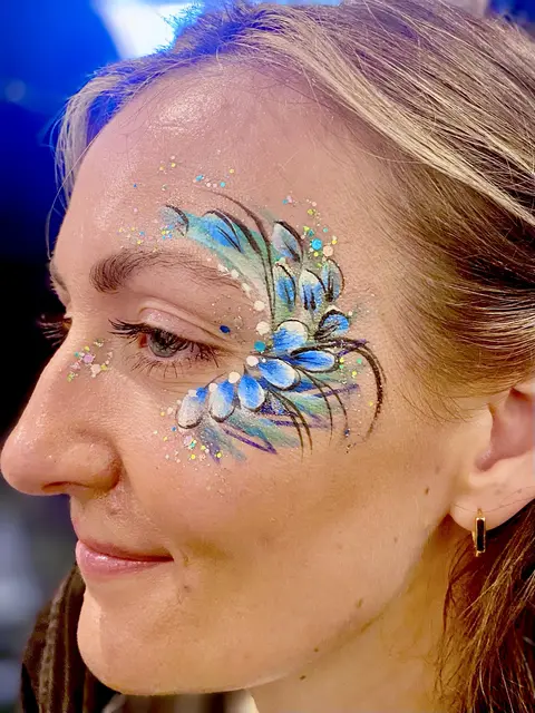 Adults & events — portfolio example by Mika Face Painting