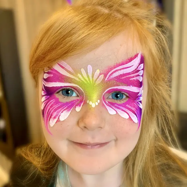 Children's parties — portfolio example by Mika Face Painting
