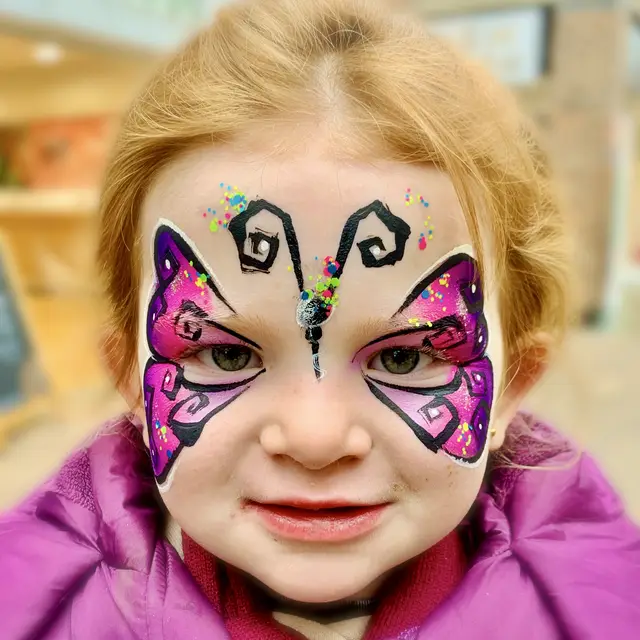 Children's parties — portfolio example by Mika Face Painting